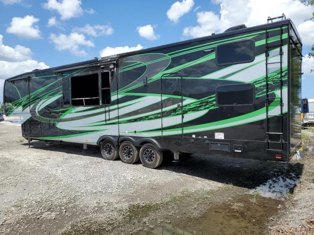 Image 3 of 2019 XLR CAMPER 2019 with VIN 4X4FXL836KF166104