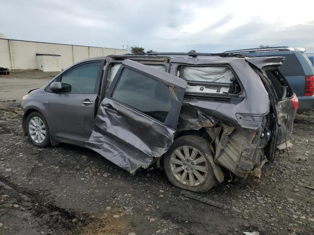 Image 2 of 2016 TOYOTA SIENNA XLE 2016 with VIN 5TDDK3DC7GS140135