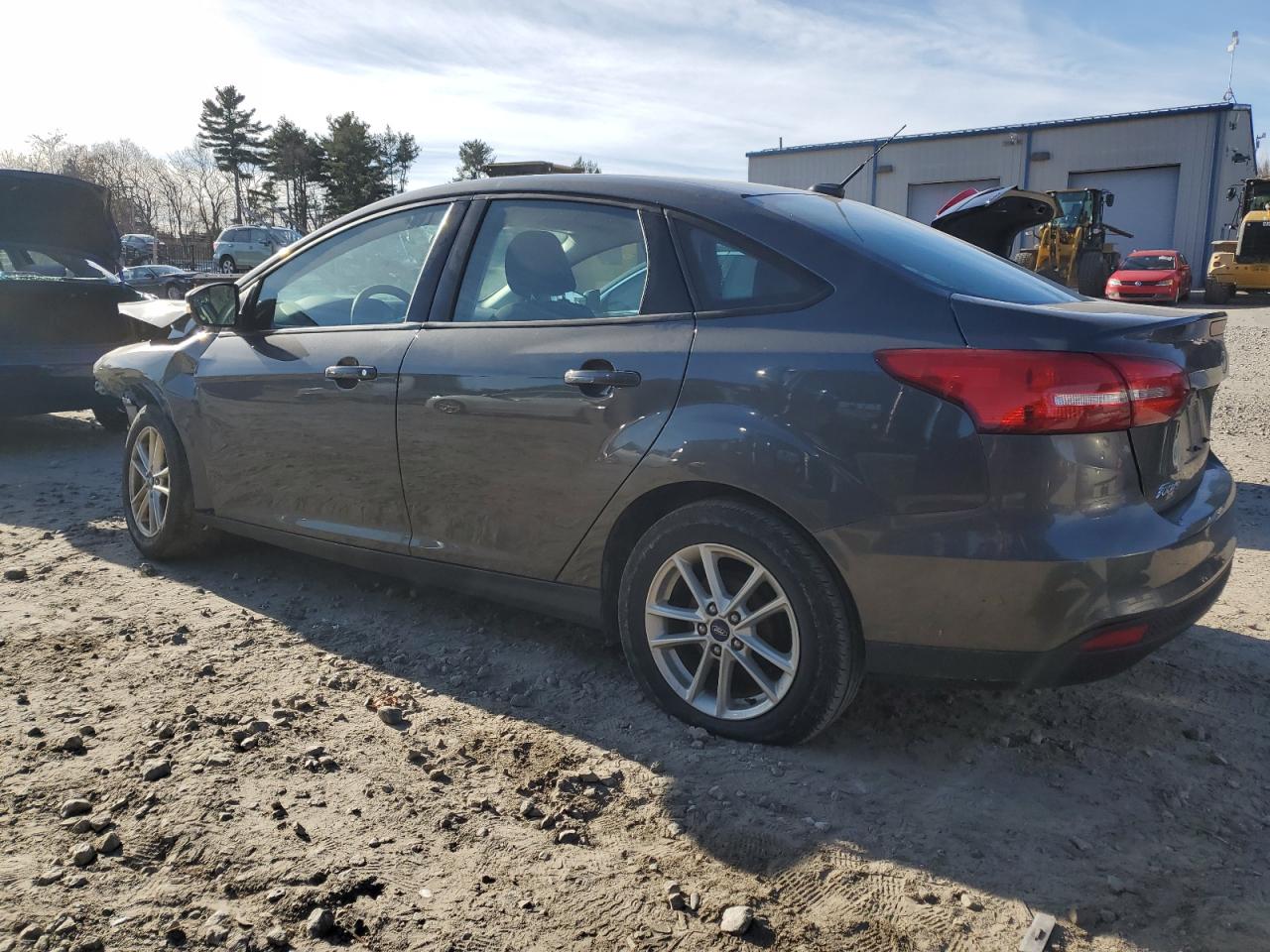 Image 2 of 2017 FORD FOCUS SE 2017 with VIN 1FADP3F26HL200842