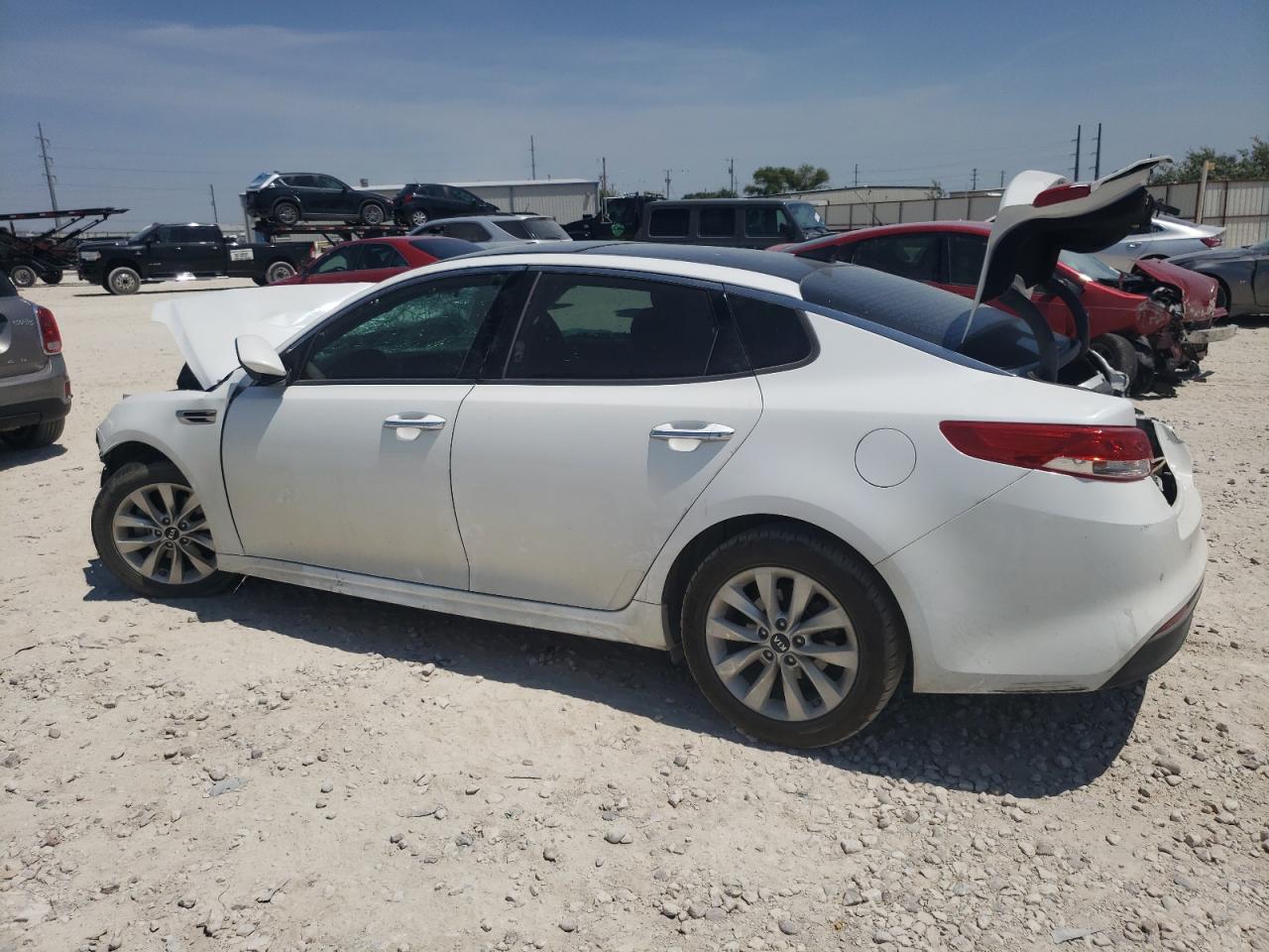 Изображение 2 2016 KIA OPTIMA EX 2016 с VIN 5XXGU4L35GG097625