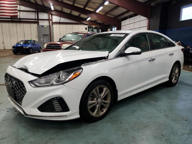 Image 1 of 2019 HYUNDAI SONATA LIMITED 2019 with VIN 5NPE34AF6KH814103