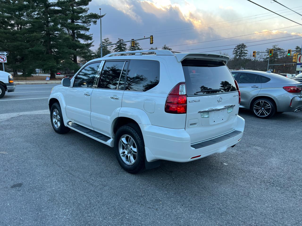 Obraz 3 z 2008 LEXUS GX 470 2008 z VIN JTJBT20X680151233