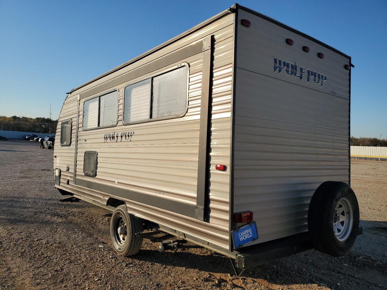 Image 3 of 2018 WOLF TRAILER 2018 with VIN 4X4TCKT1XJK045404