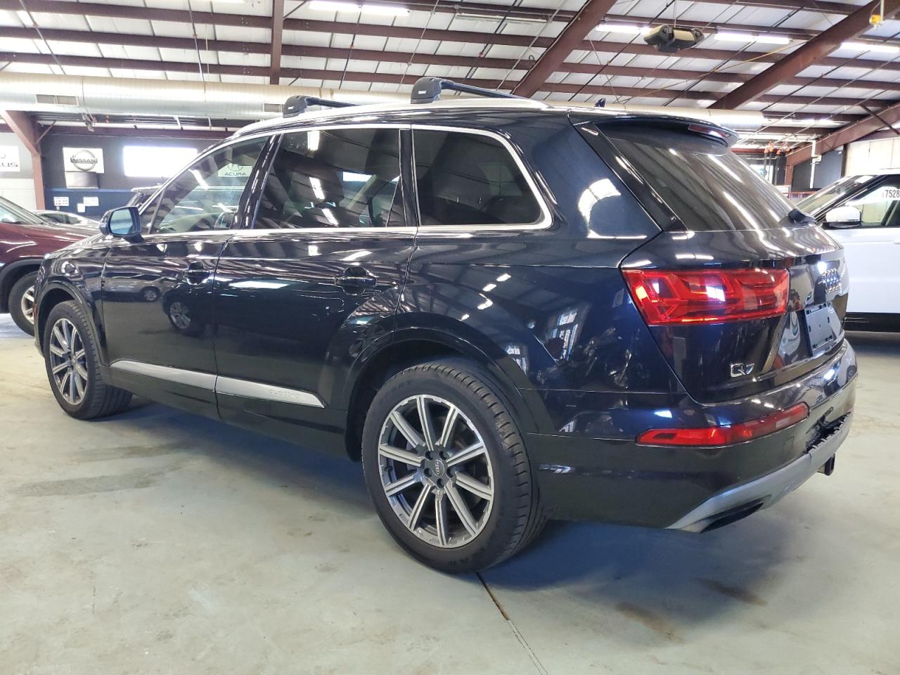 Изображение 2 2017 AUDI Q7 PRESTIGE 2017 с VIN WA1VAAF73HD047339