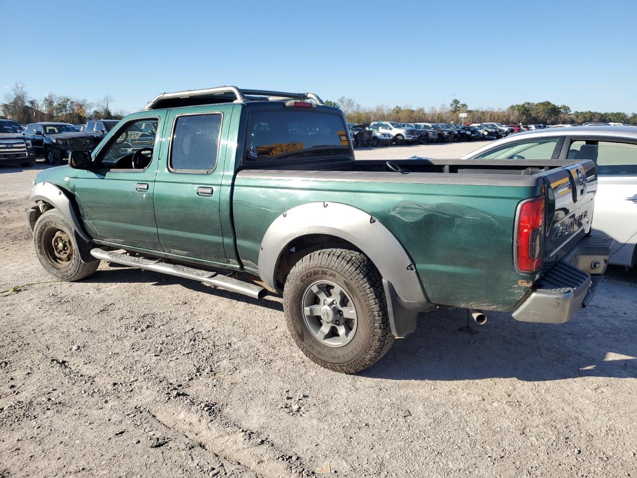 Image 2 of 2002 NISSAN FRONTIER CREW CAB XE 2002 with VIN 1N6ED29X02C389632