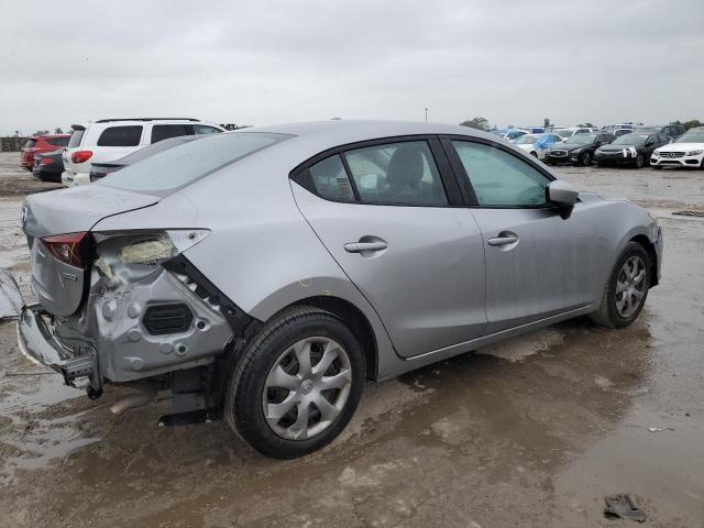 Image 3 of 2014 MAZDA 3 SPORT 2014 with VIN JM1BM1U71E1122135