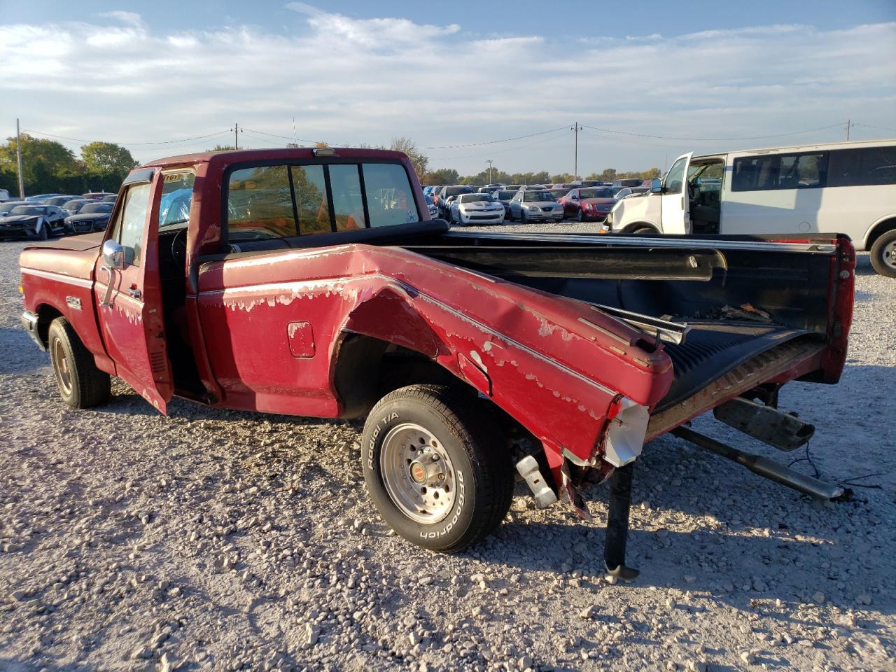 Obraz 2 z 1990 FORD F150  1990 z VIN 1FTEF15N3LLA74322