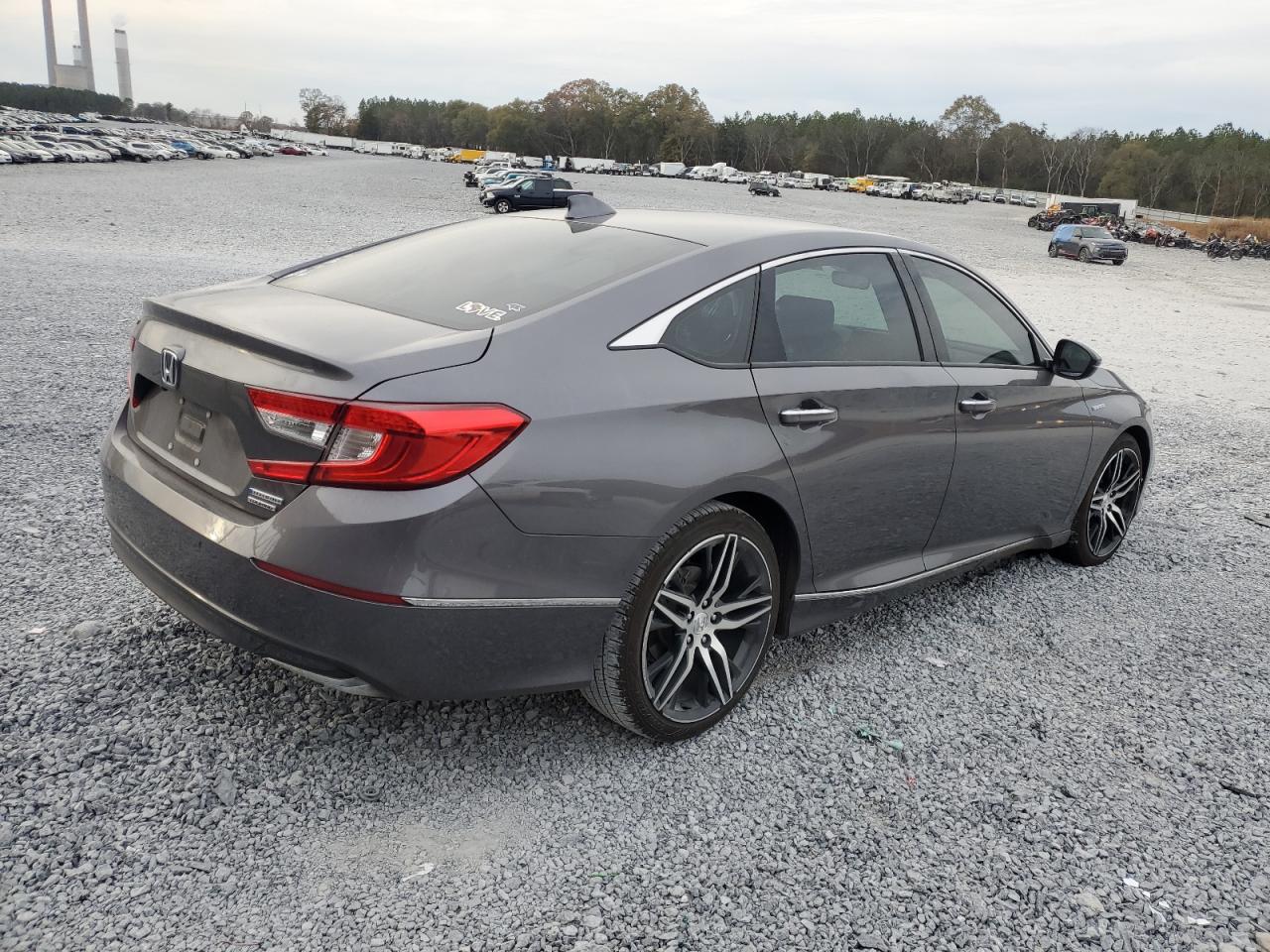 Изображение 3 2021 HONDA ACCORD TOURING HYBRID 2021 с VIN 1HGCV3F99MA018357