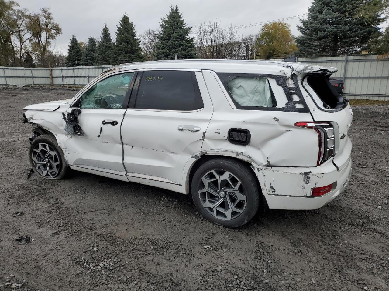 Image 2 of 2022 HYUNDAI PALISADE CALLIGRAPHY 2022 with VIN KM8R7DHE7NU435880