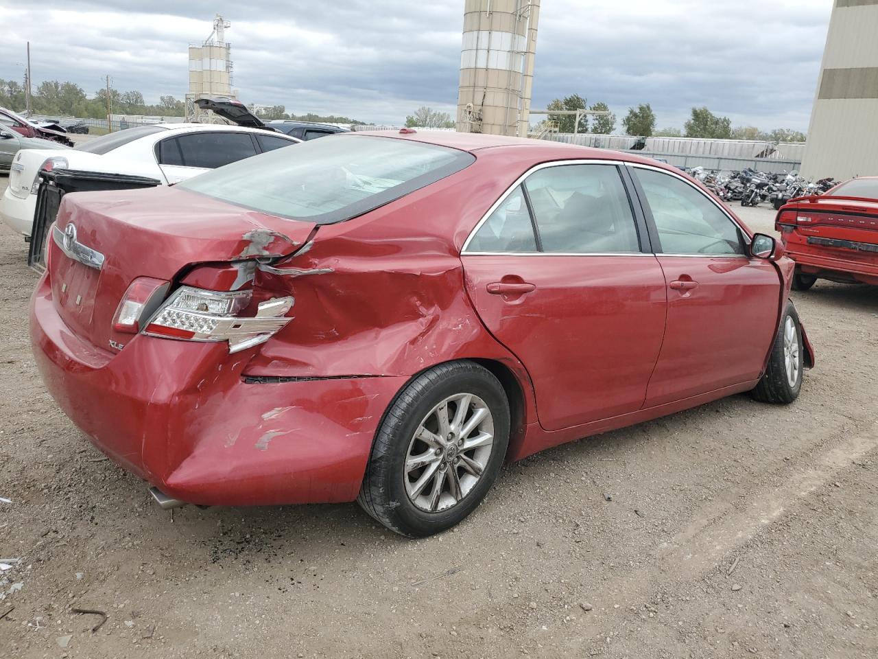 Изображение 3 2011 TOYOTA CAMRY SE 2011 с VIN 4T1BK3EK9BU612834