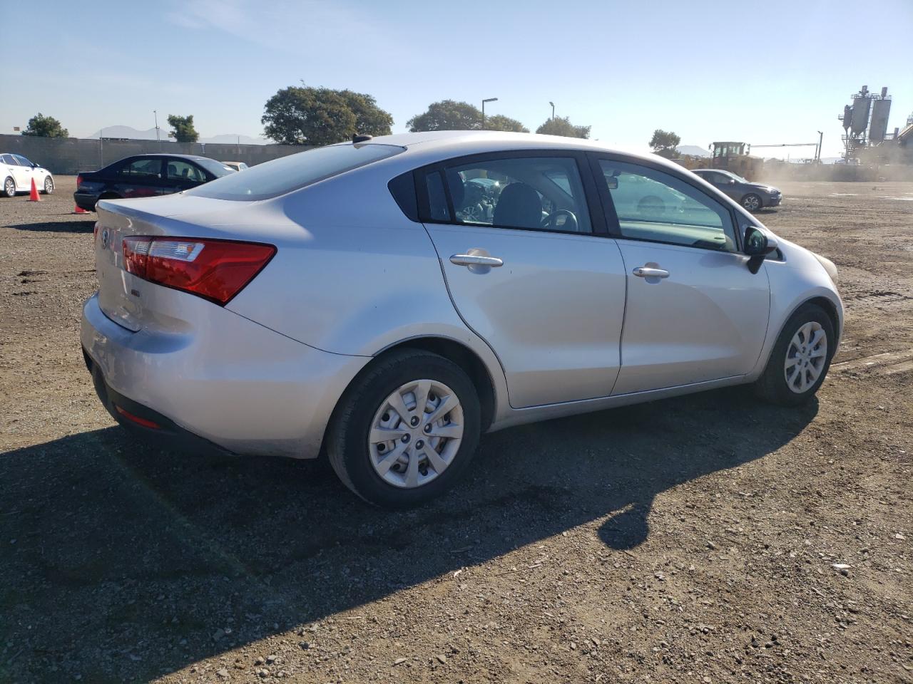 Obraz 3 z 2014 KIA RIO LX 2014 z VIN KNADM4A37E6404730