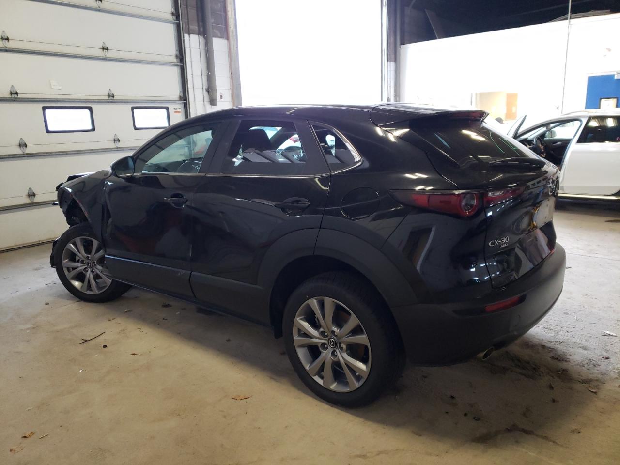 Image 2 of 2021 MAZDA CX-30 SELECT 2021 with VIN 3MVDMBBL2MM255811
