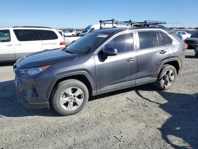 Image 1 of 2021 TOYOTA RAV4 XLE 2021 with VIN 2T3W1RFV2MC132405