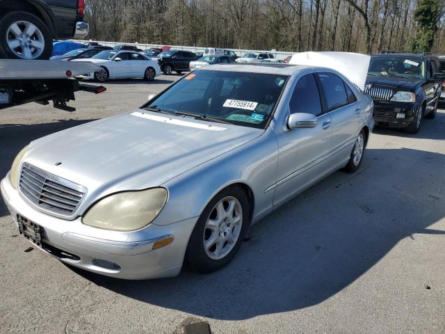 Image 1 of 2002 MERCEDES-BENZ S 500 2002 with VIN WDBNG75J22A305393