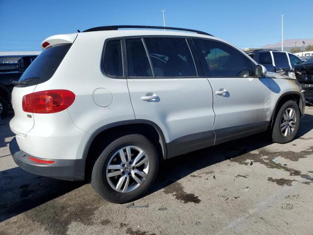 Image 3 of 2016 VOLKSWAGEN TIGUAN S 2016 with VIN WVGAV7AX5GW603846