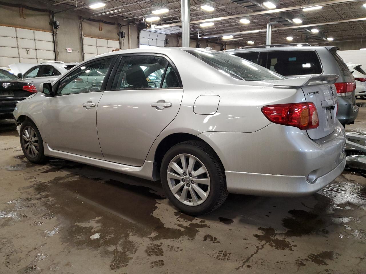Image 2 of 2009 TOYOTA COROLLA BASE 2009 with VIN 1NXBU40E19Z124151