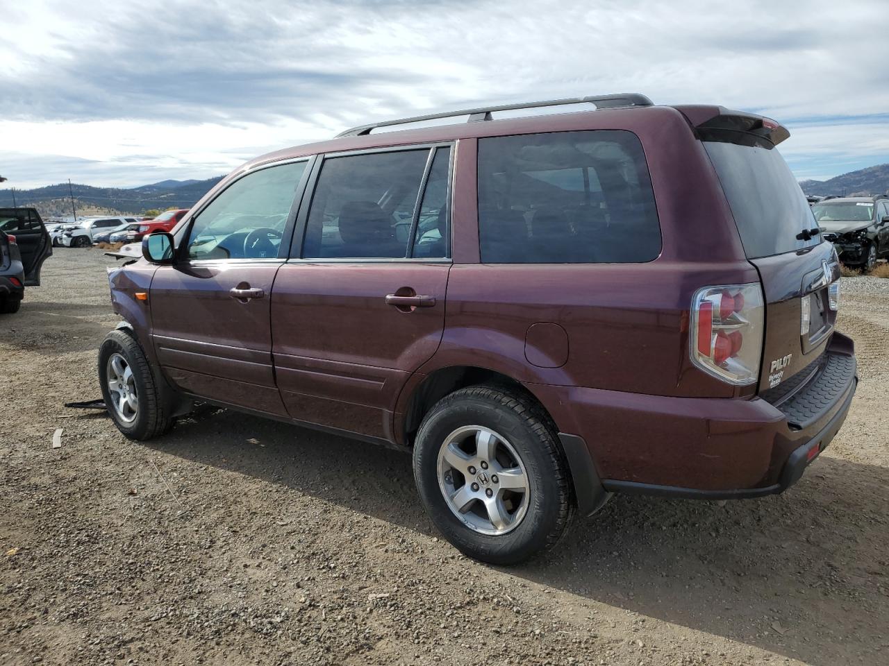 Obraz 2 z 2007 HONDA PILOT EX 2007 z VIN 5FNYF18427B032555