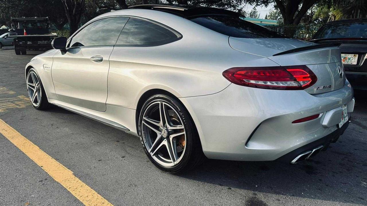 Obraz 3 z 2017 MERCEDES-BENZ C 63 AMG-S 2017 z VIN WDDWJ8HB5HF449815