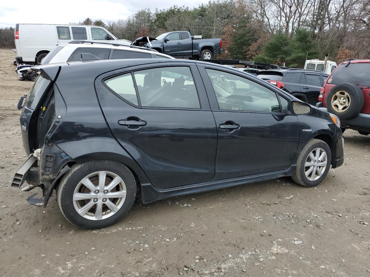 Obraz 3 z 2017 TOYOTA PRIUS C  2017 z VIN JTDKDTB32H1593212