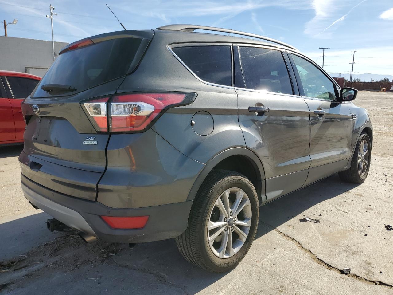 Image 3 of 2017 FORD ESCAPE SE 2017 with VIN 1FMCU0GDXHUC67060