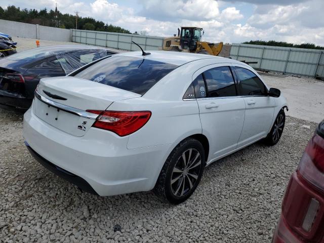 Image 3 of 2012 CHRYSLER 200 S 2012 with VIN 1C3CCBHG4CN108098