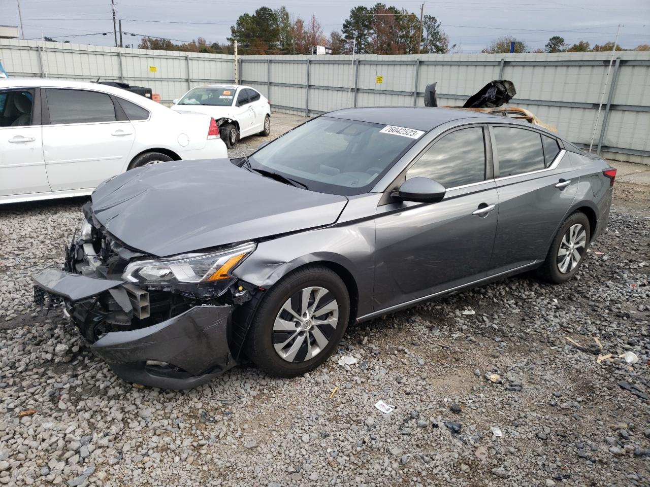 Image 1 of 2020 NISSAN ALTIMA S 2020 with VIN 1N4BL4BV7LC124727