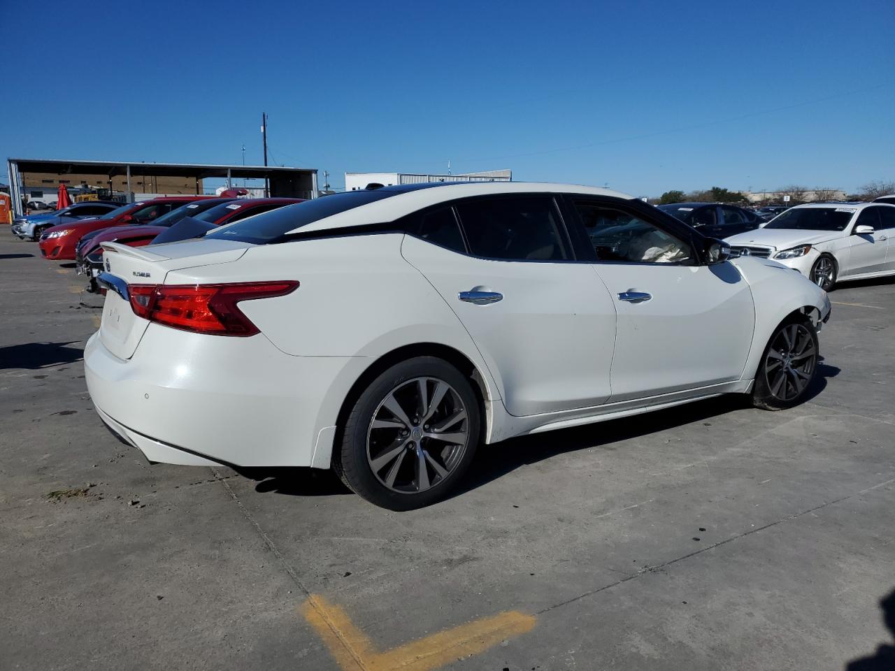 Изображение 3 2016 NISSAN MAXIMA 3.5S 2016 с VIN 1N4AA6AP2GC419689