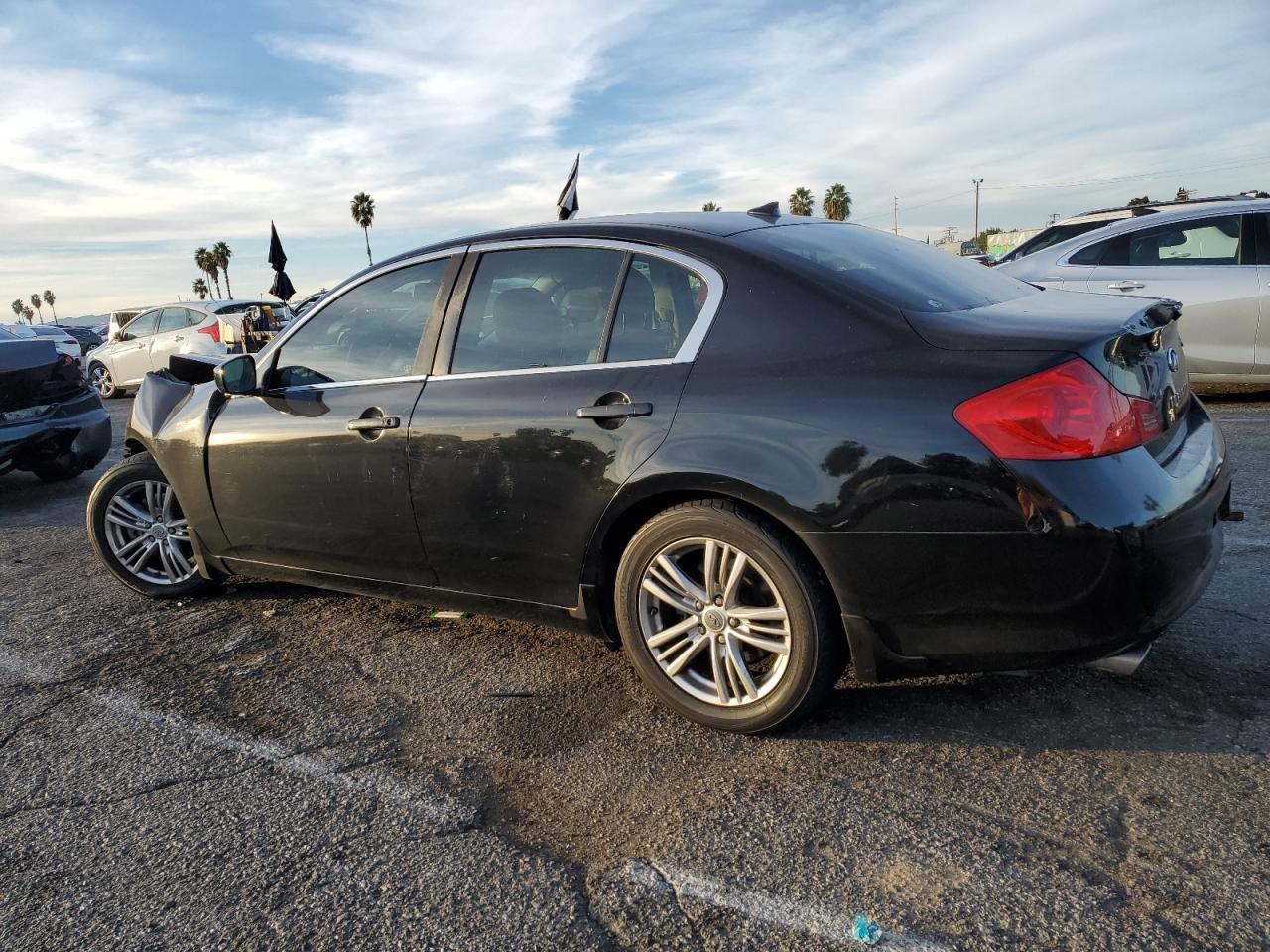 Изображение 2 2011 INFINITI G25 BASE 2011 с VIN JN1DV6AP9BM602282