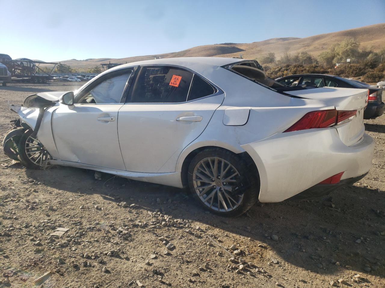 Obraz 2 z 2017 LEXUS IS 300 2017 z VIN JTHCM1D27H5022867