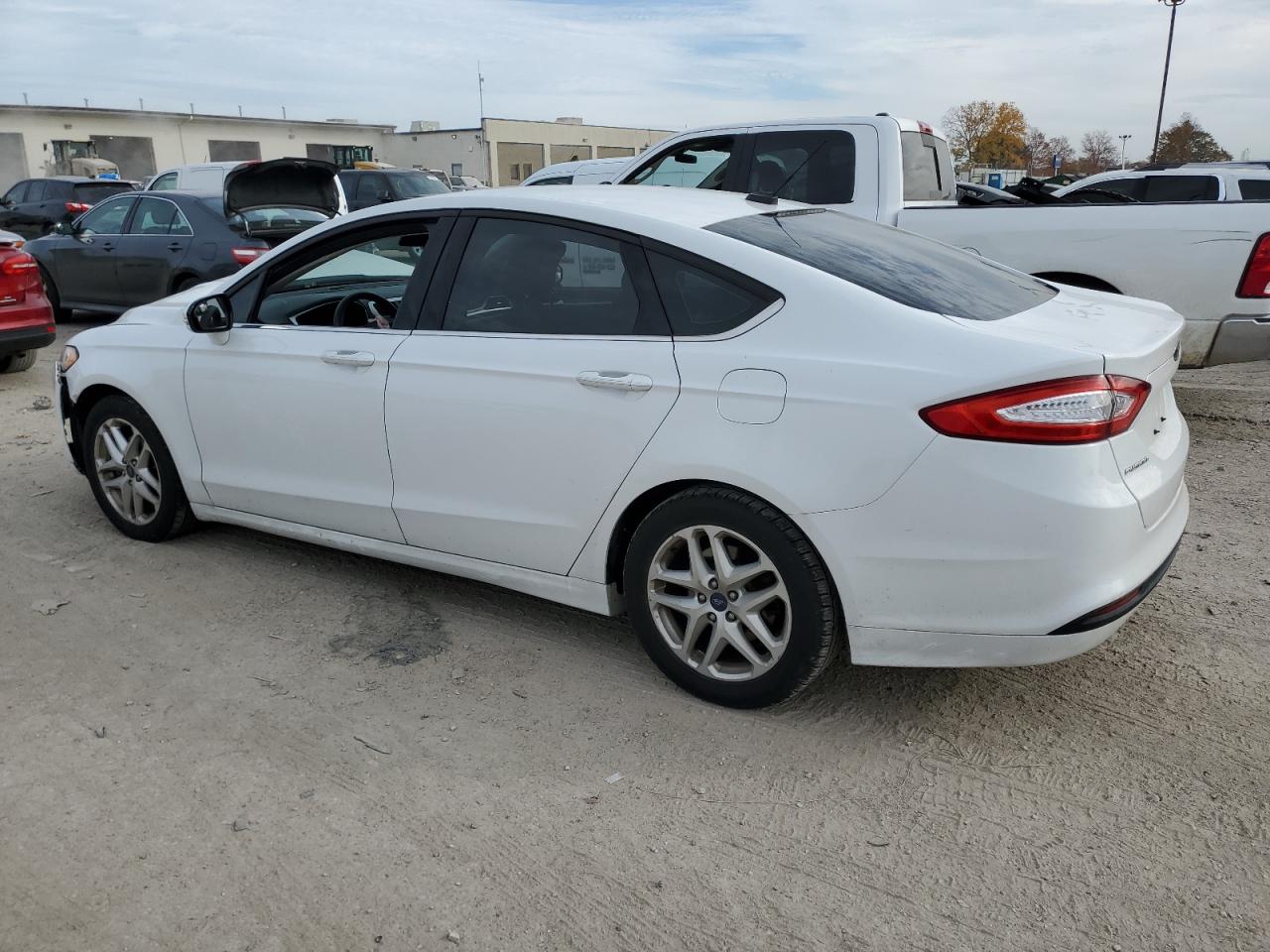 Obraz 2 z 2014 FORD FUSION SE 2014 z VIN 3FA6P0H73ER127670