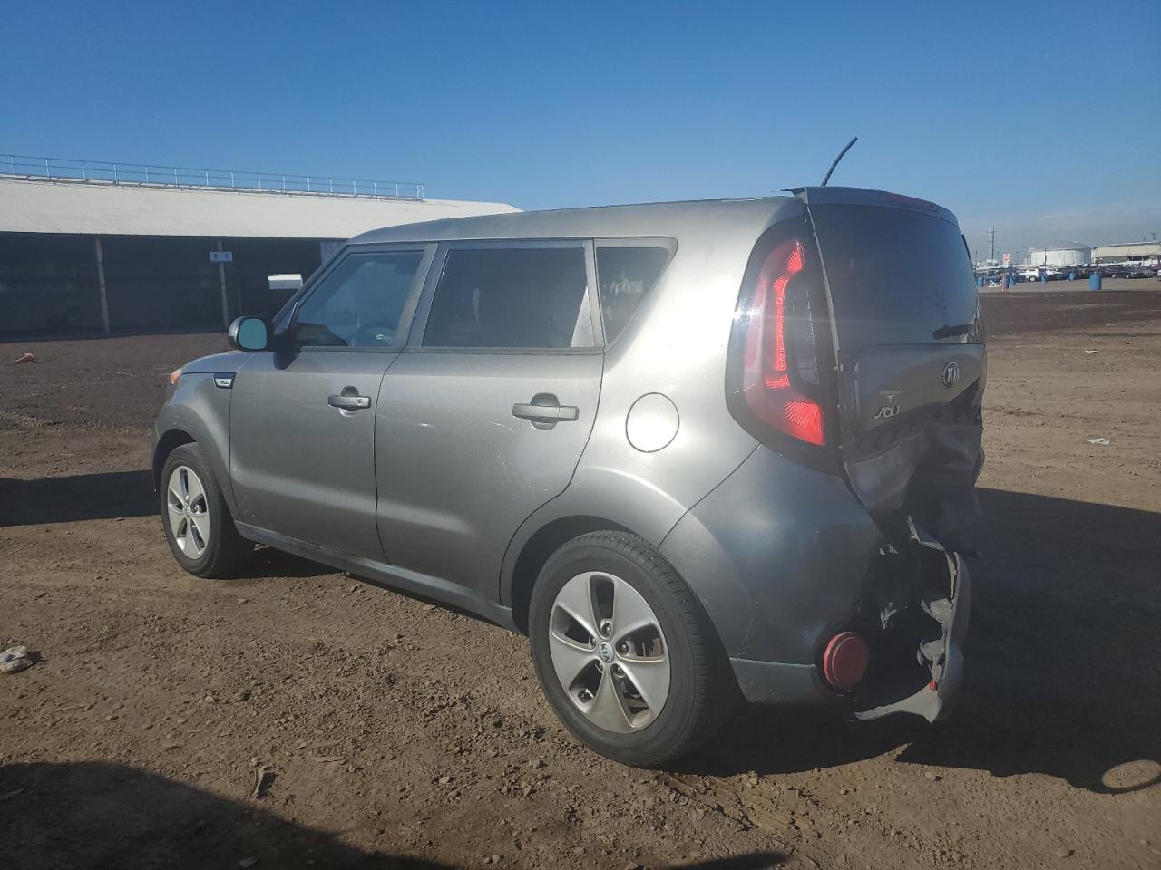 Obraz 2 z 2015 KIA SOUL  2015 z VIN KNDJN2A25F7137839
