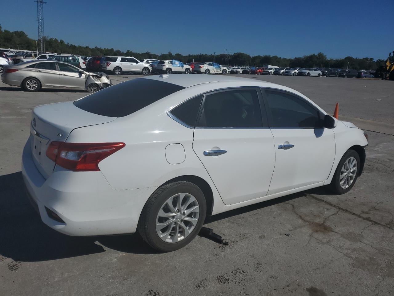 Изображение 3 2019 NISSAN SENTRA S 2019 с VIN 3N1AB7AP8KY437212