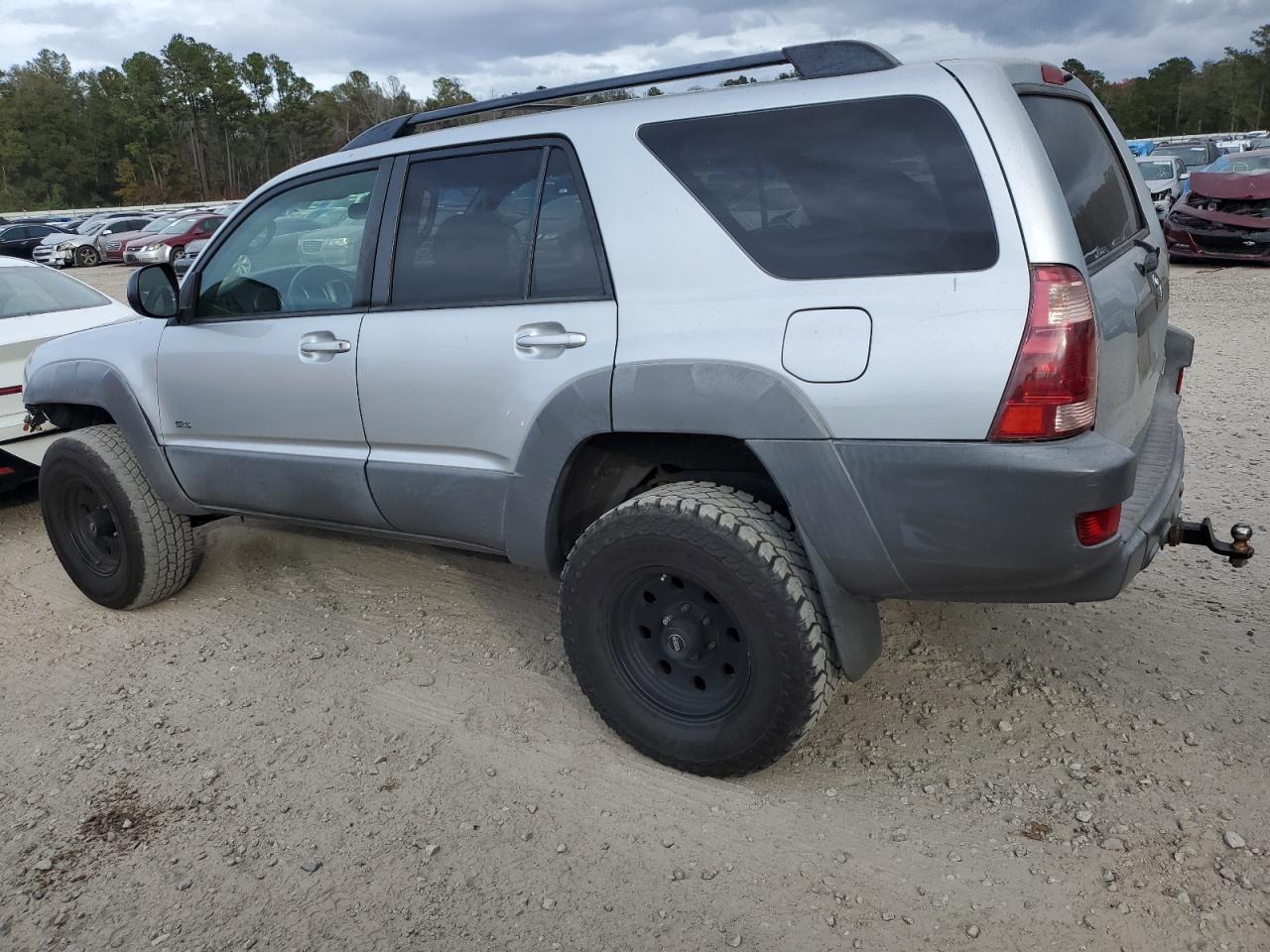 Image 2 of 2003 TOYOTA 4RUNNER SR5 2003 with VIN JTEZT14RX30011102
