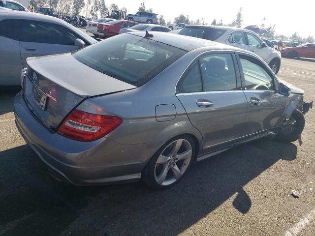 Image 3 of 2014 MERCEDES-BENZ C 350 2014 with VIN WDDGF5HB3EA950327
