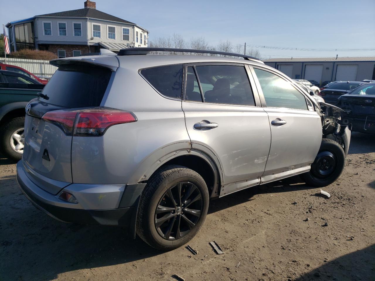 Image 3 of 2018 TOYOTA RAV4 ADVENTURE 2018 with VIN 2T3RFREV6JW824001