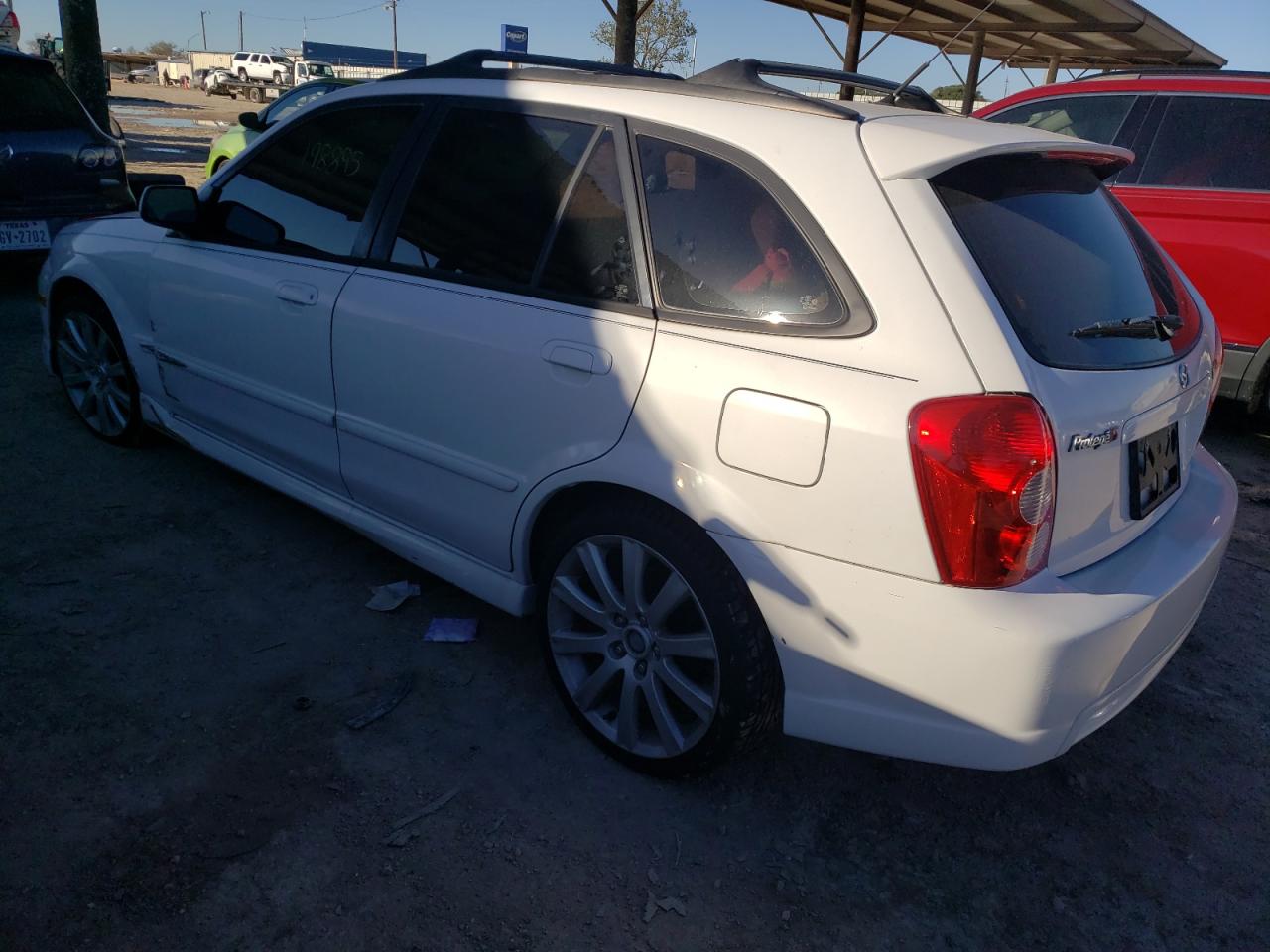 Image 2 of 2002 MAZDA PROTEGE PR5 2002 with VIN JM1BJ245121514282