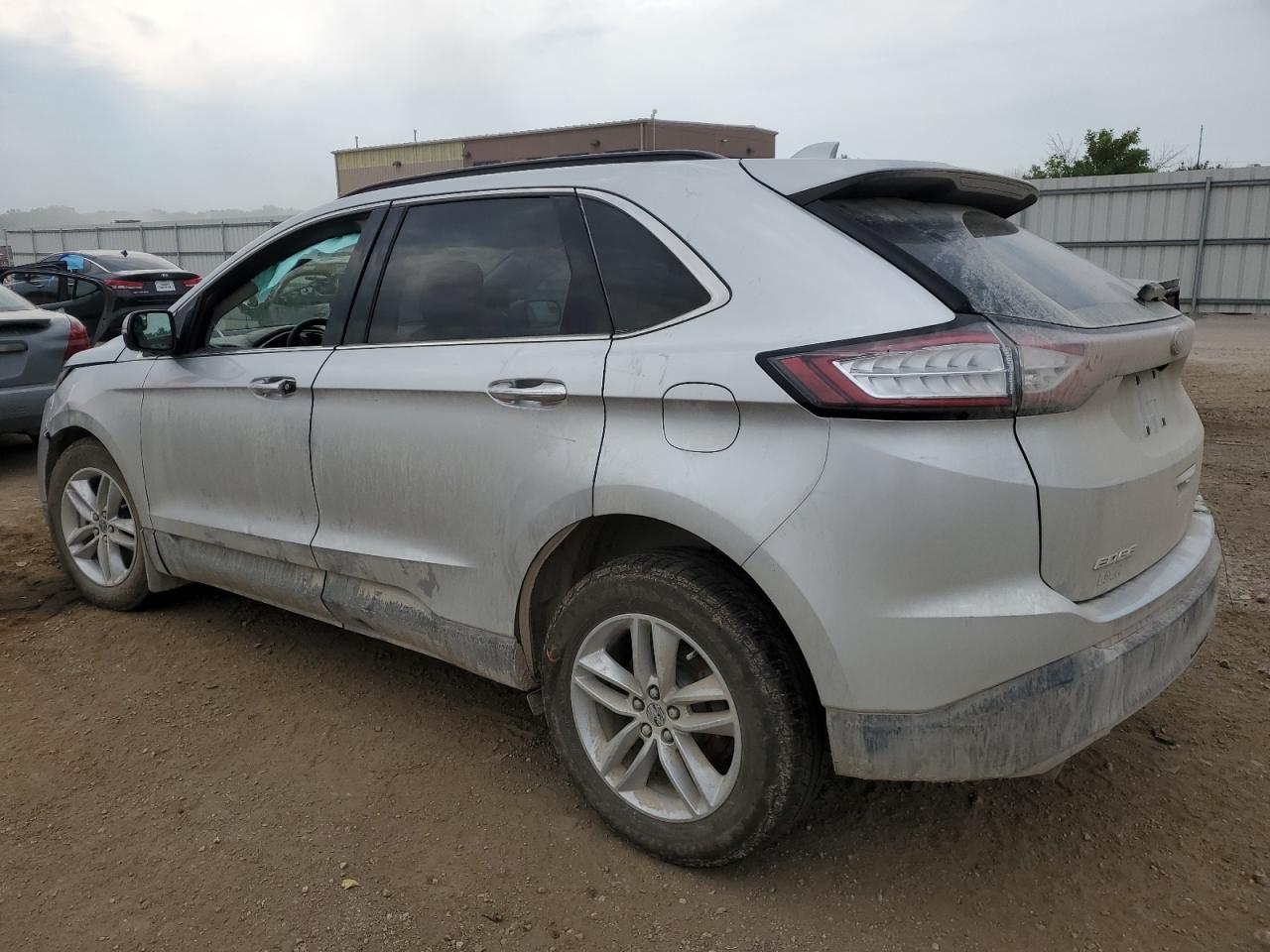Изображение 2 Ford Edge Sel 2018 с VIN 2FMPK4J93JBB95018