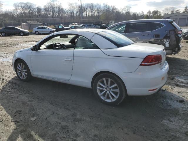 Image 2 of 2016 VOLKSWAGEN EOS KOMFORT 2016 with VIN WVWBW8AH2GV000668