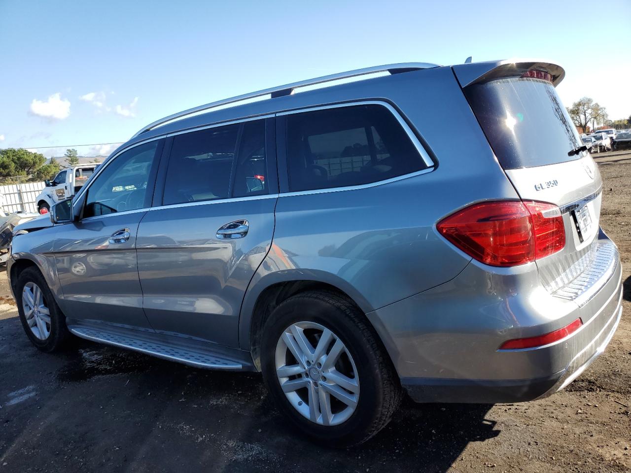 Image 2 of 2014 MERCEDES-BENZ GL 350 BLUETEC 2014 with VIN 4JGDF2EE1EA283263
