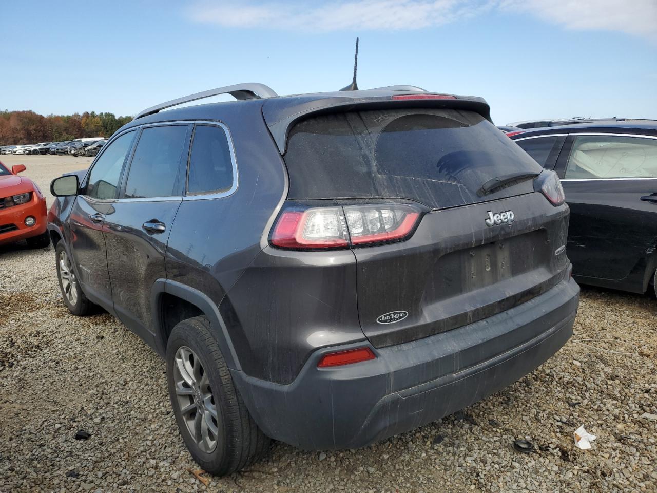 Image 2 of 2019 JEEP CHEROKEE LATITUDE PLUS 2019 with VIN 1C4PJLLB5KD131592