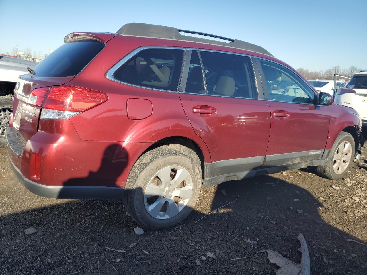 Obraz 3 z 2011 SUBARU OUTBACK 2.5I PREMIUM 2011 z VIN 4S4BRBCC0B3358048