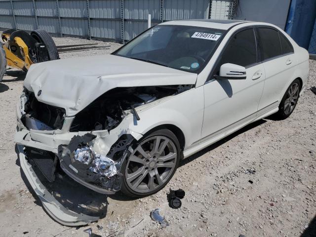 Image 1 of 2011 MERCEDES-BENZ C 300 2011 with VIN WDDGF5EBXBA525512