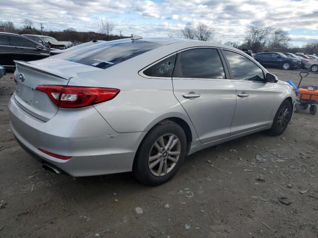 Obraz 3 z 2017 HYUNDAI SONATA SE 2017 z VIN 5NPE24AFXHH571245