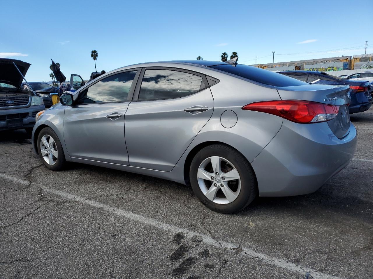 Image 2 of 2012 HYUNDAI ELANTRA GLS 2012 with VIN KMHDH4AE5CU444933