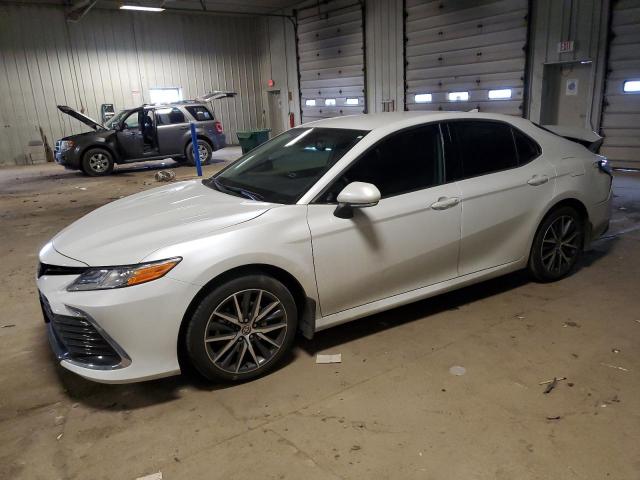 Изображение 1 2023 TOYOTA CAMRY XLE 2023 с VIN 4T1F11AK6PU770585