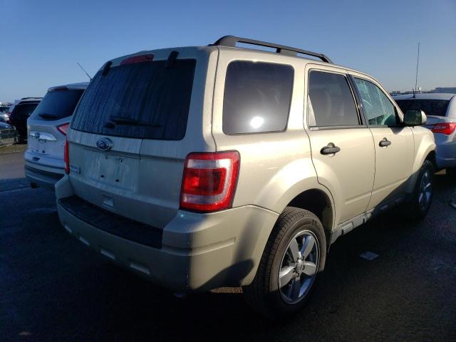 Obraz 3 z 2012 FORD ESCAPE XLT 2012 z VIN 1FMCU0D77CKB42634