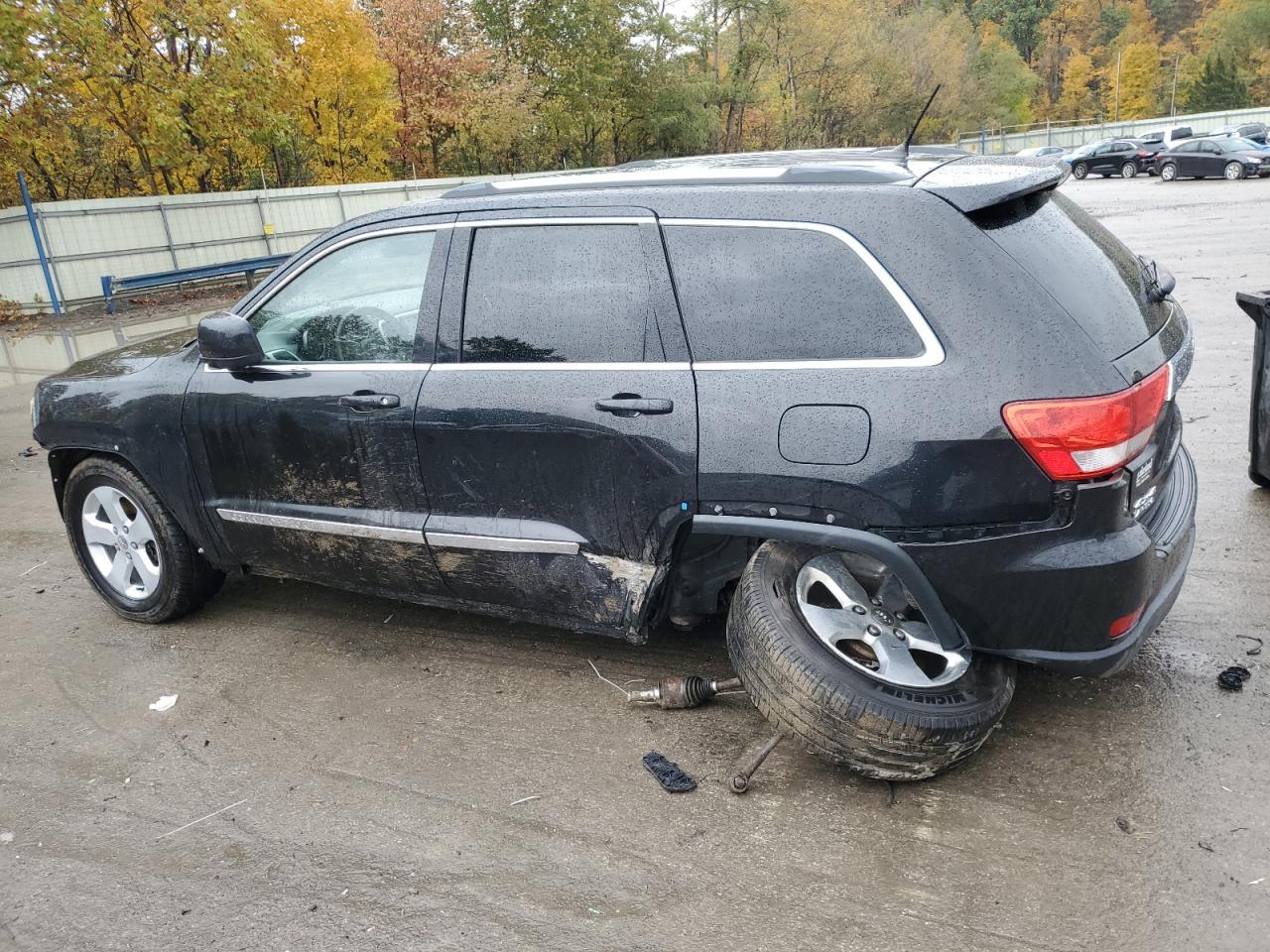 Изображение 2 2012 JEEP GRAND CHEROKEE LAREDO 2012 с VIN 1C4RJFAG4CC299000