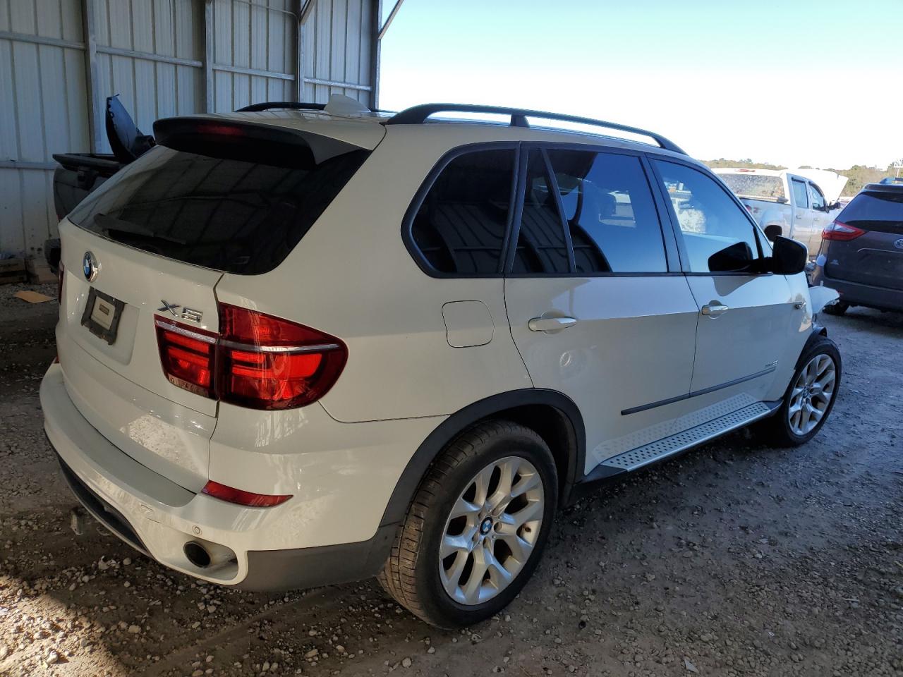 Image 3 of 2013 BMW X5 XDRIVE35I 2013 with VIN 5UXZV4C53D0B02374