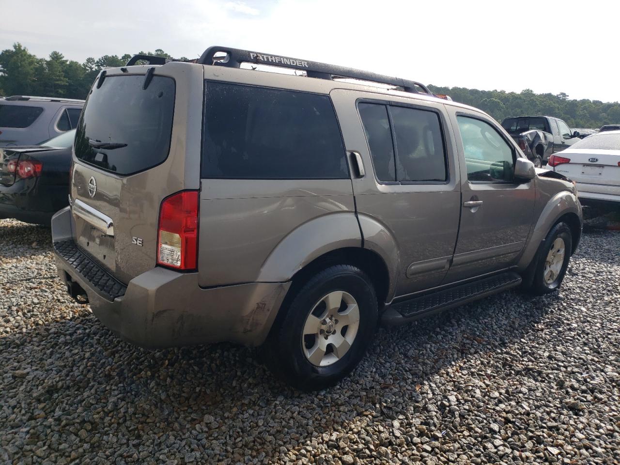 Изображение 3 2006 NISSAN PATHFINDER LE 2006 с VIN 5N1AR18U86C645845