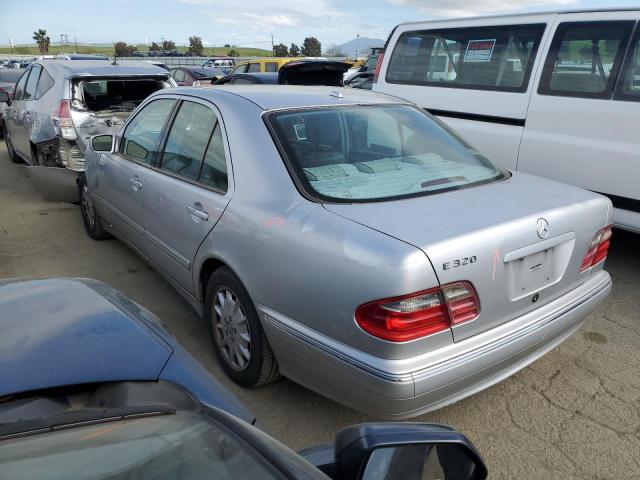 Изображение 2 2001 MERCEDES-BENZ E 320 2001 с VIN WDBJF65JX1B296169
